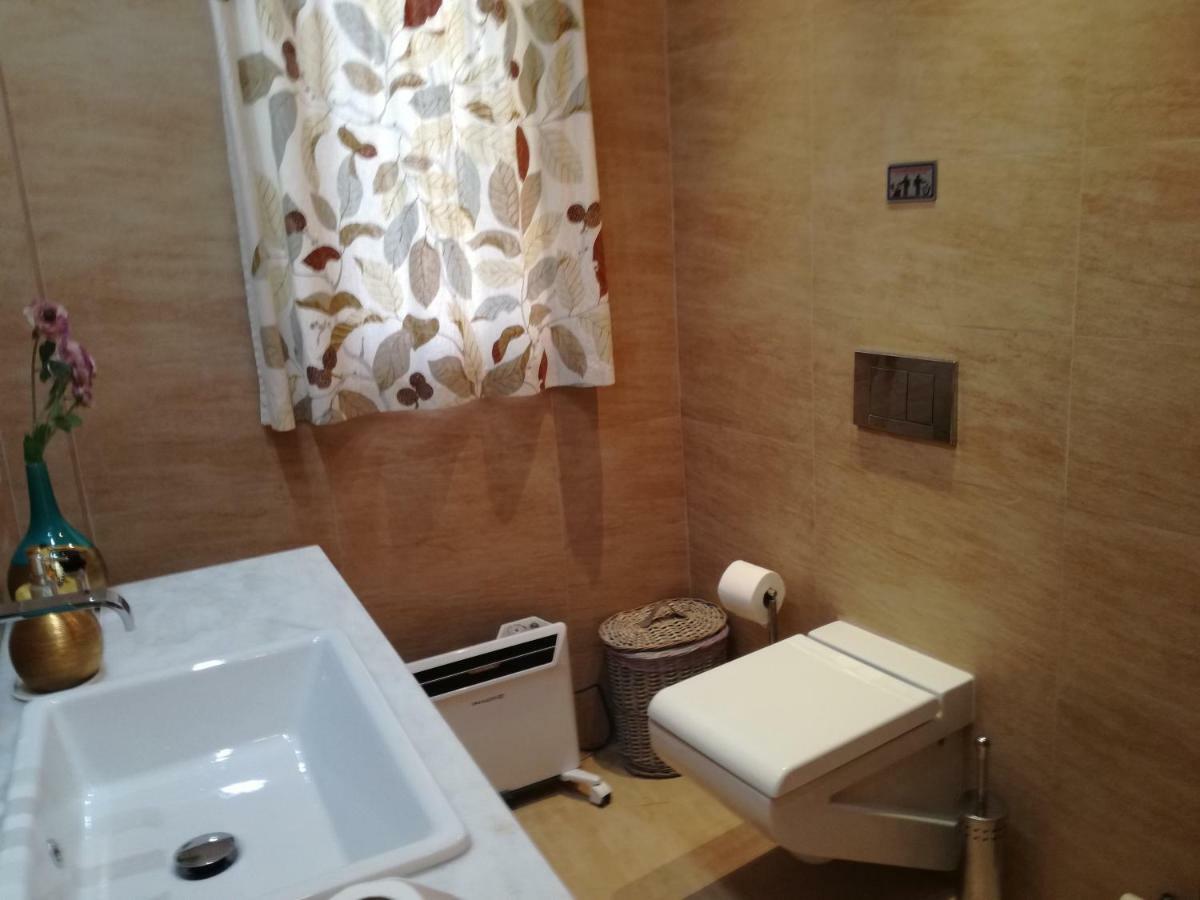 Maria'S House Apartment Athens Ngoại thất bức ảnh
